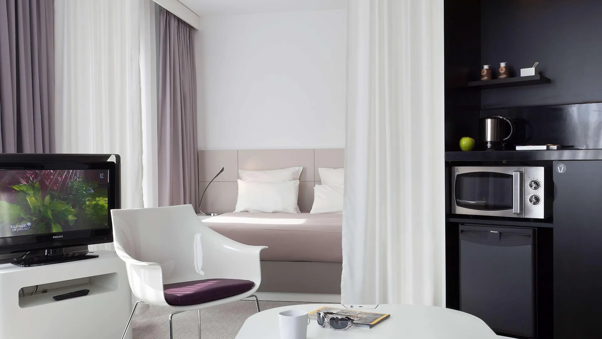Novotel Suites Malaga Centro contacts